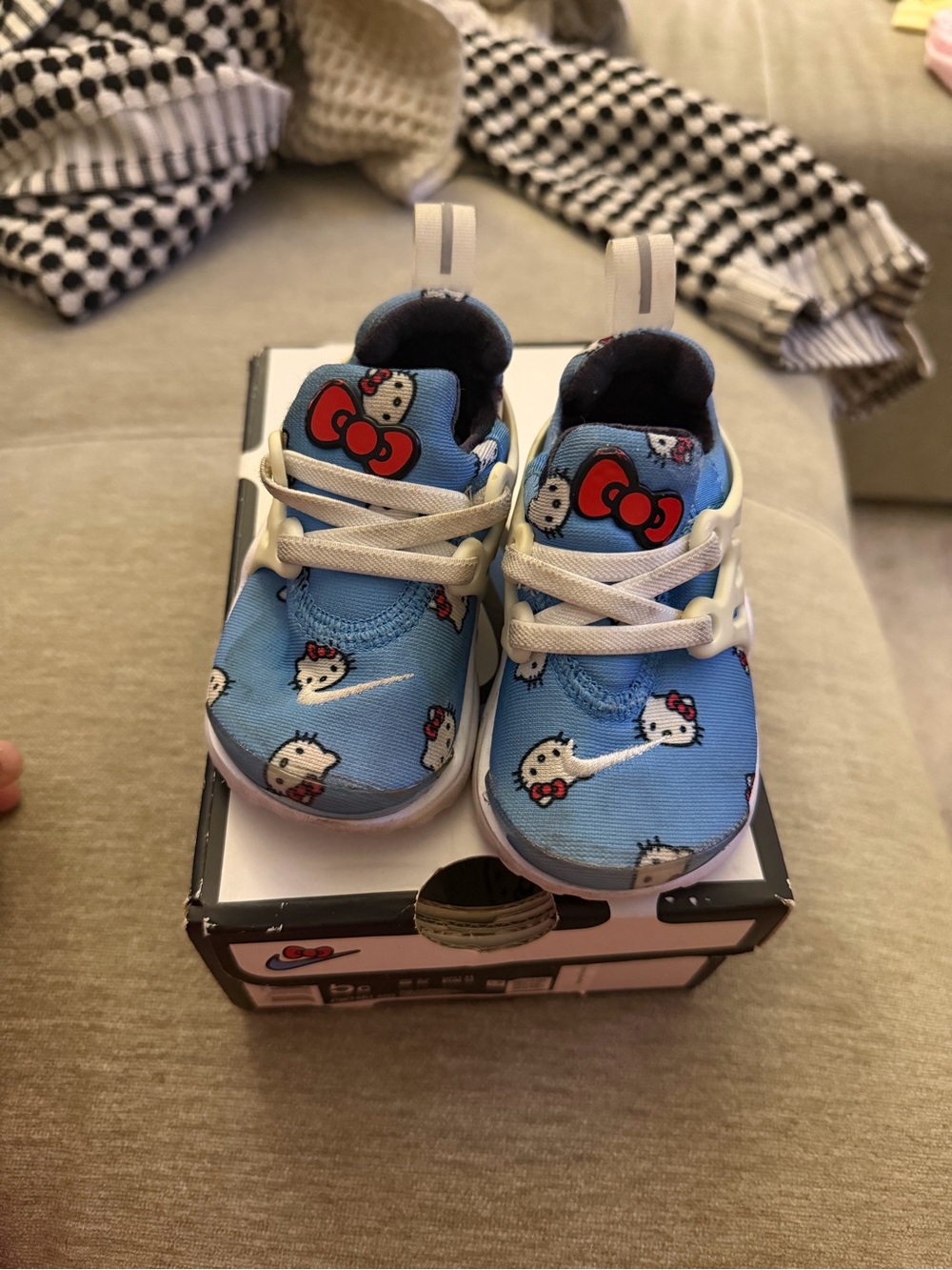 Nike Kids Blue Hello Kitty Graphic Sneakers